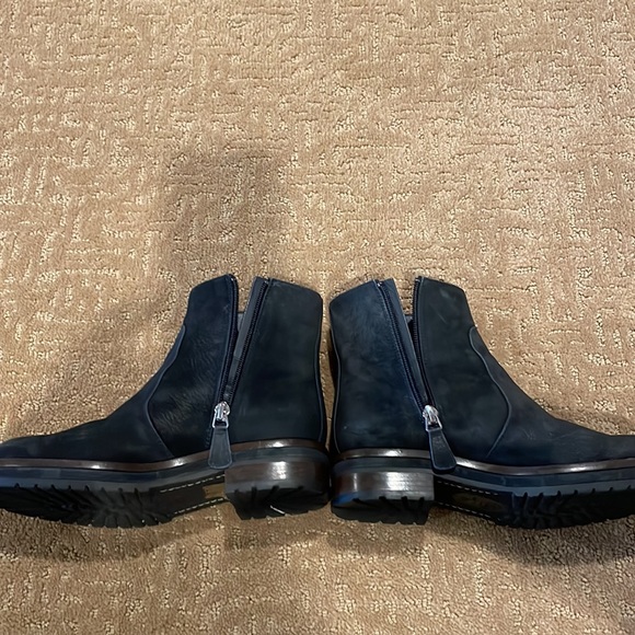 Chanel low riding boot - Picture 5 of 5